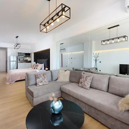 Limani's Sea View Apartamento *
